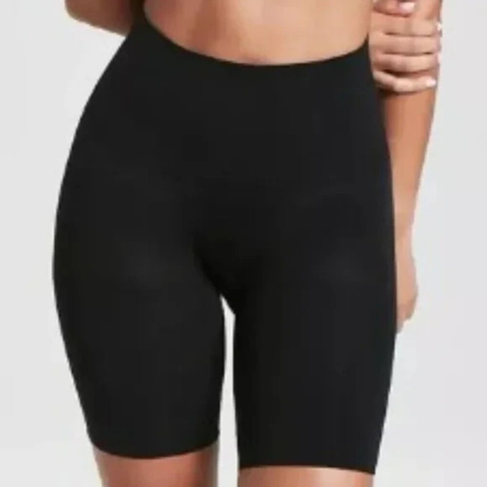 ASSETS SPANX Mid-Thigh Shorts Muffin-Top Women's High-Waist Shaper Bodysuit sz L